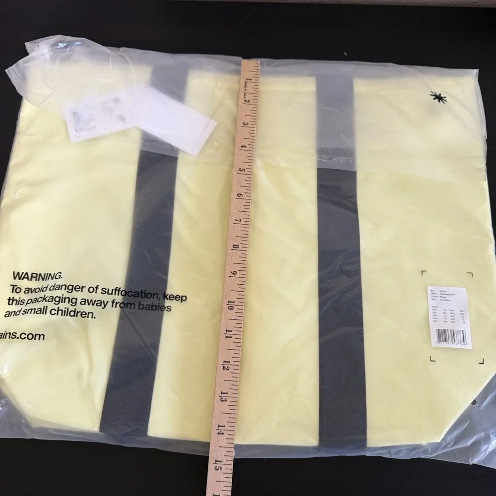 RAINS‎ rush tote bag - waterproof Denmark NWT - commuter new Straw Butter Yellow